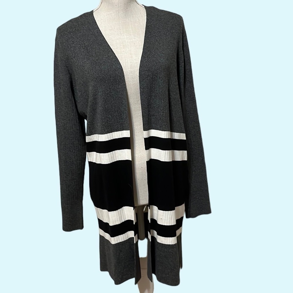 Rafaela cardigan sweater, charcoal , white, black. Xlg